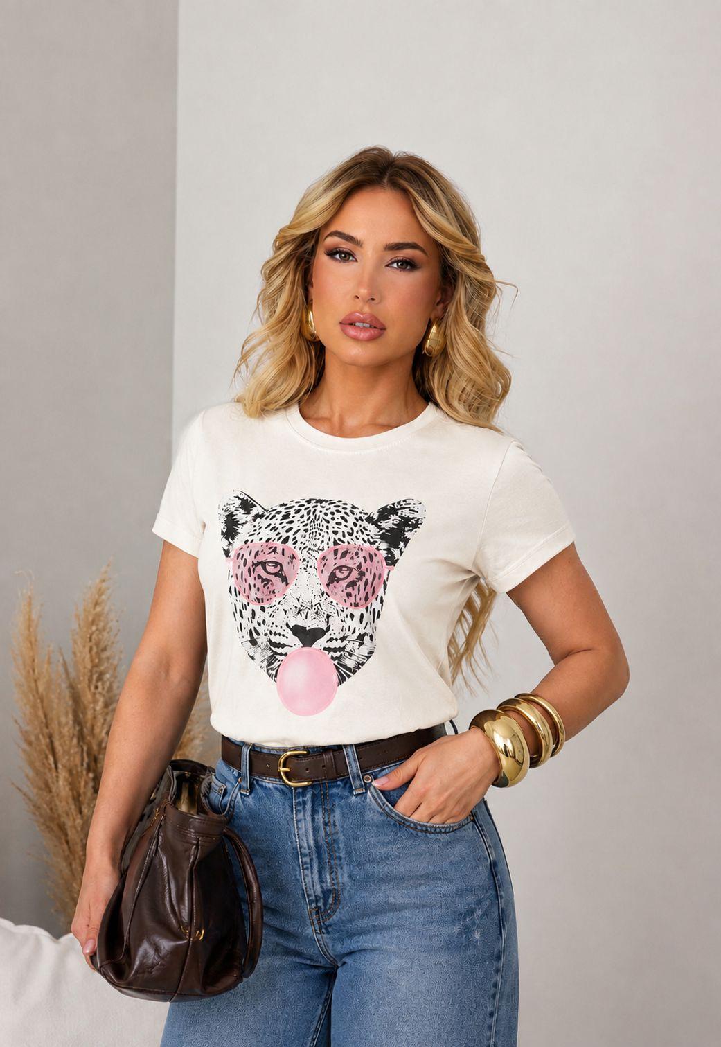 T-shirt onça chiclete